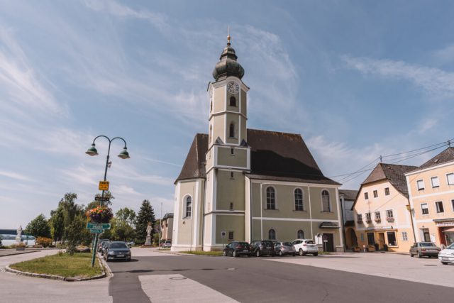 Donaumarkt Aschach Donau Radweg Kirche