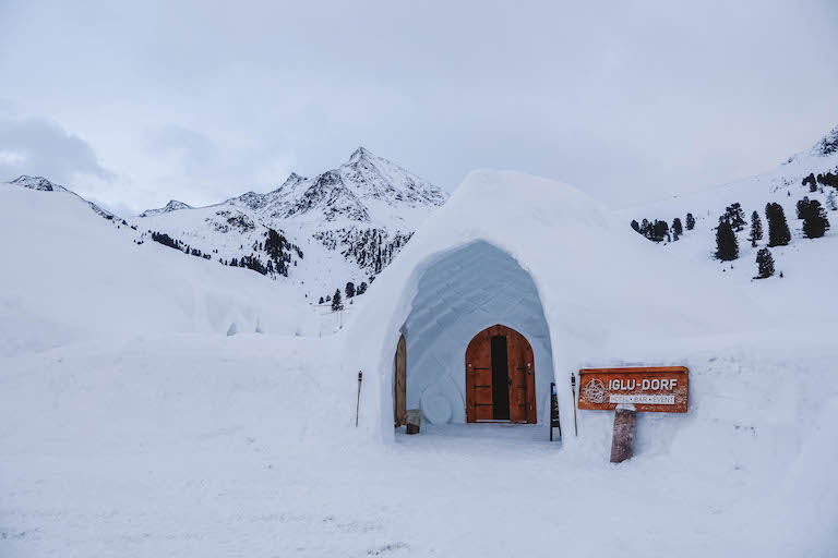 Innsbruck Winter Iglu Dorf Kuehtai