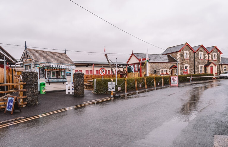 Donegal-Town-Sehenswuerdigkeiten-Railways-Committee-Museum-1