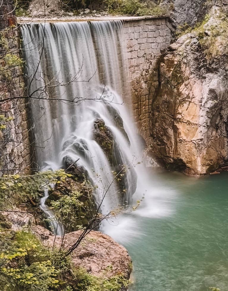 Bregenz Sehenswuerdigkeiten Rappenlochschlucht Wasserfall