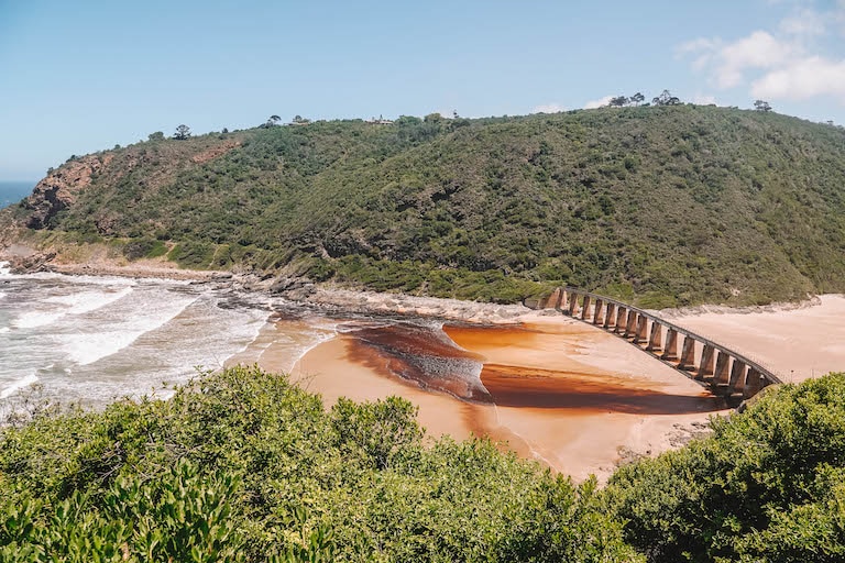Wilderness Aussichtspunkt Eisenbahnbruecke